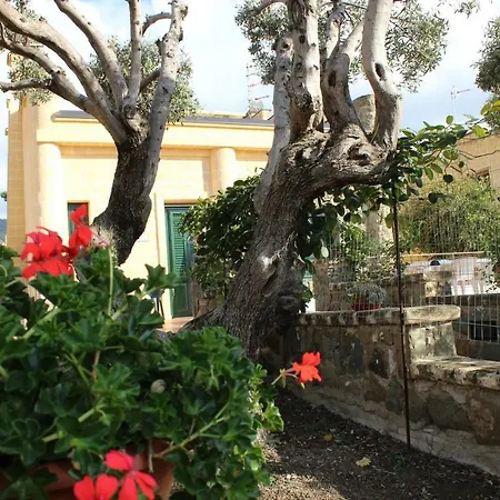 Seaside In With Pool Beaches And Large Terrace Hébergement de vacances