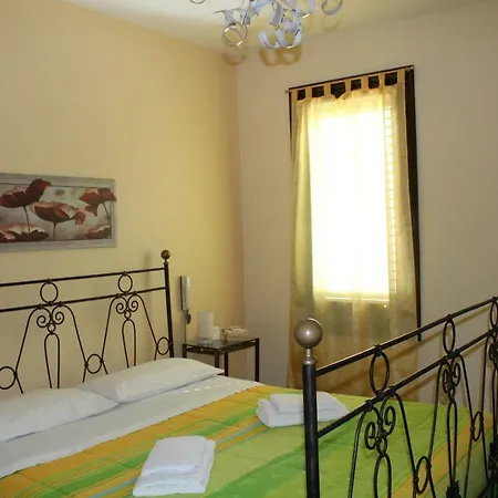 Seaside In With Pool Beaches And Large Terrace Cefalù
